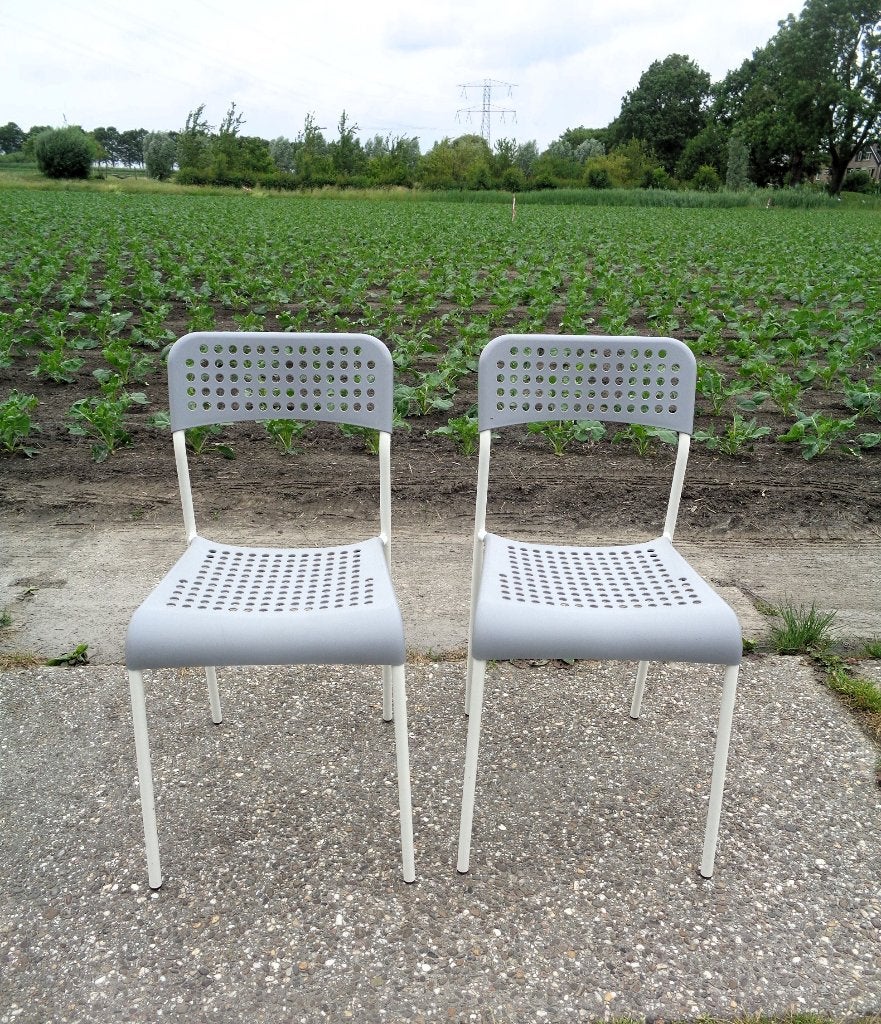 Set van 2 grijze IKEA Adde stoelen, Huis en Inrichting, Ophalen, Gebruikt, Twee, Modern / strak