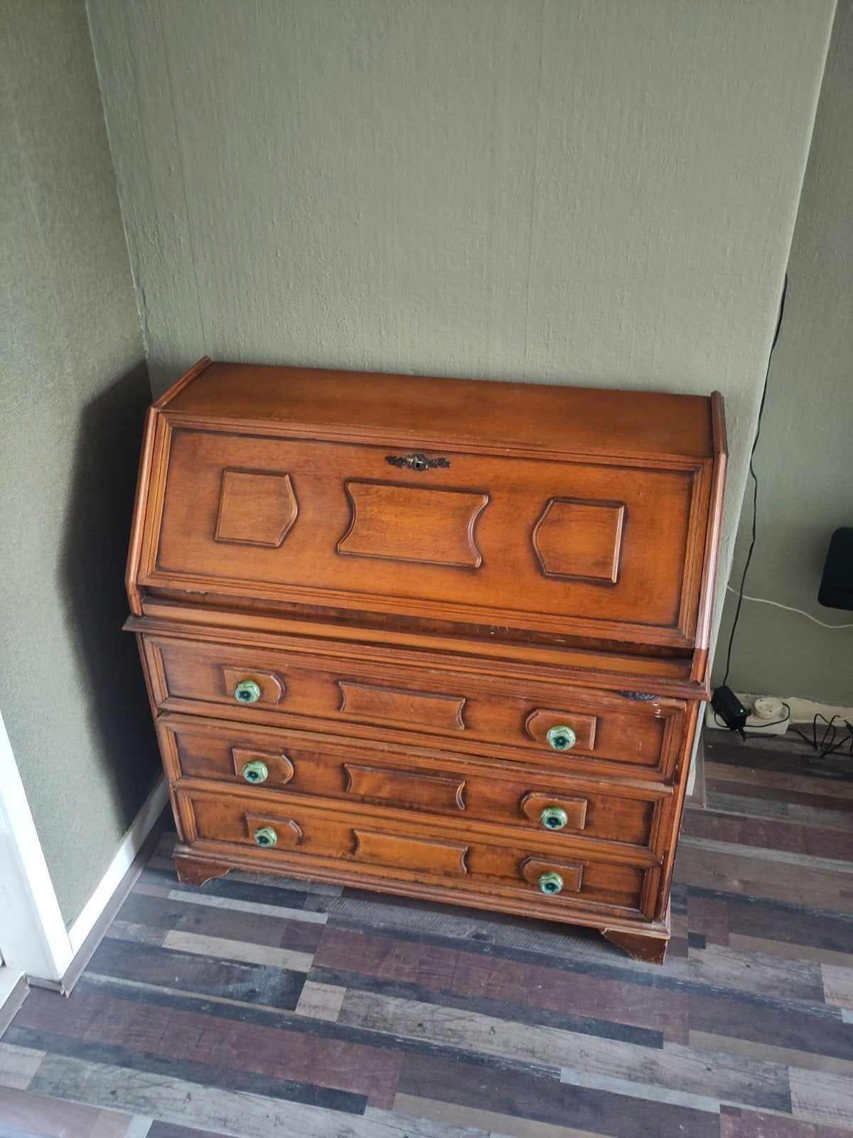 Secretaire, Ophalen