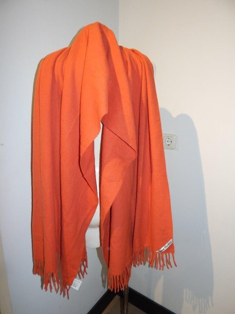 Acne Studios mooie wollen grote shawl warme tint label erop, Kleding | Dames, Acne Studios, Verzenden, Maat 46/48 (XL) of groter