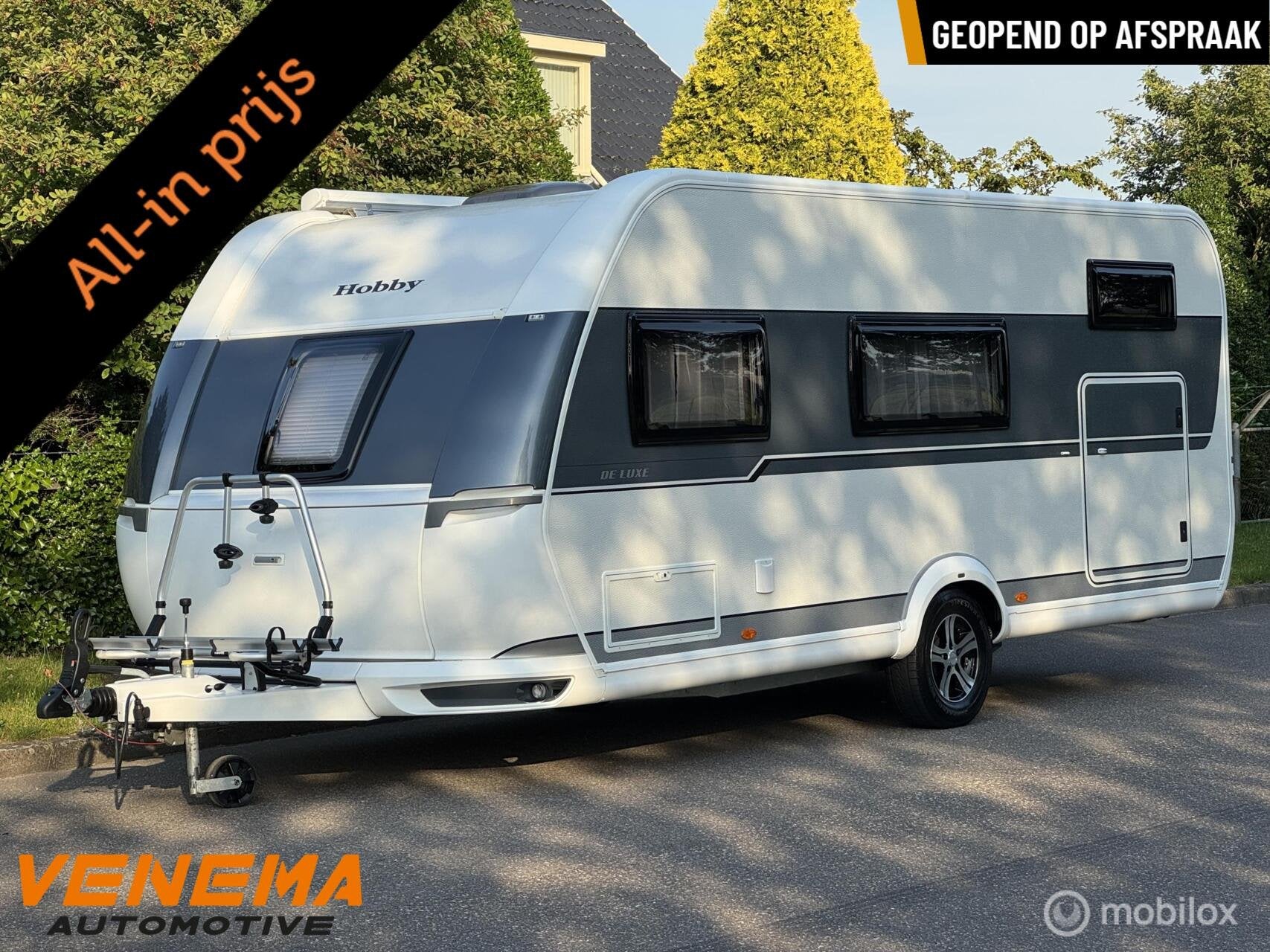 Hobby De Luxe 545 KMF | Mover, Thule Luifel, Douche en meer., Auto's, Overige Auto's, Stof, Gebruikt, Overige carrosserieën, Overige brandstoffen