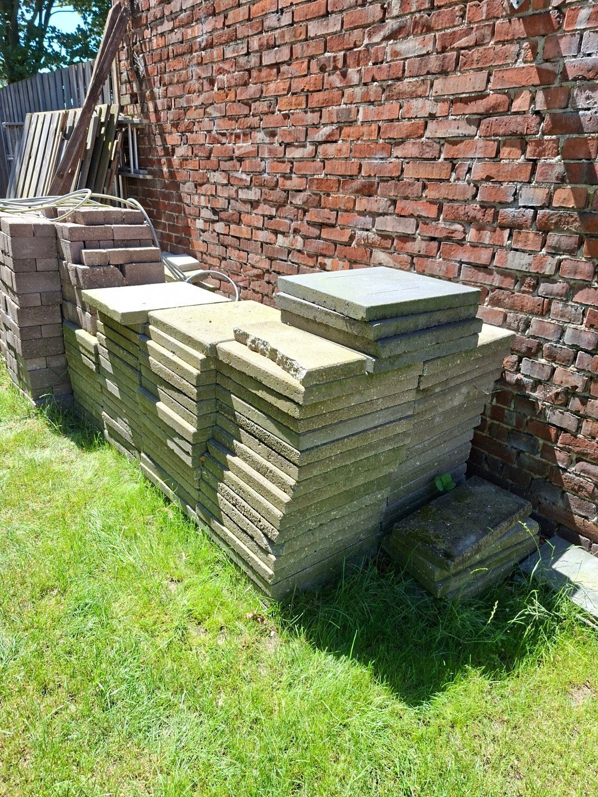 Grote betontegels 50x50x5. Ongeveer 120 stuks en wat halve., Ophalen, Gebruikt, 10 m² of meer, Beton