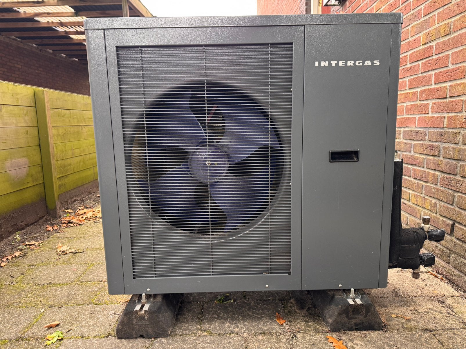 Warmtepomp Intergas Xource 7 (binnen- en buitendeel) A++, Ophalen, Gebruikt, Hoog rendement (Hr), Overige typen