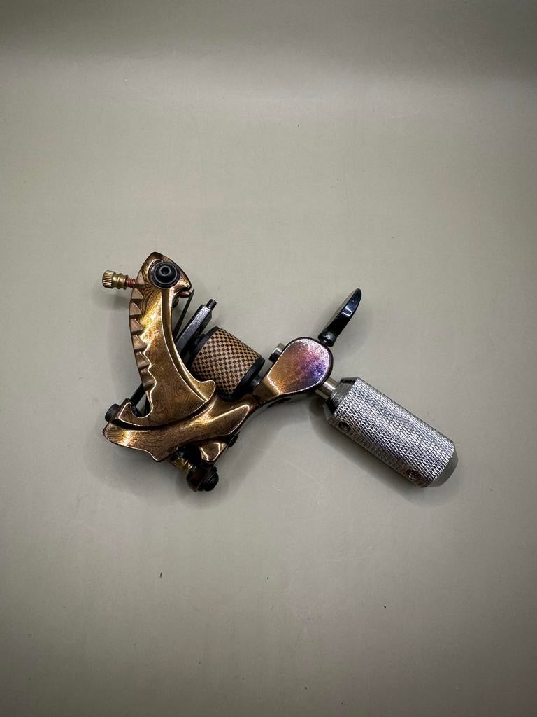 Tattoo machine coil – professioneel model + grip, Ophalen of Verzenden, Zo goed als nieuw, Gereedschap of Toebehoren