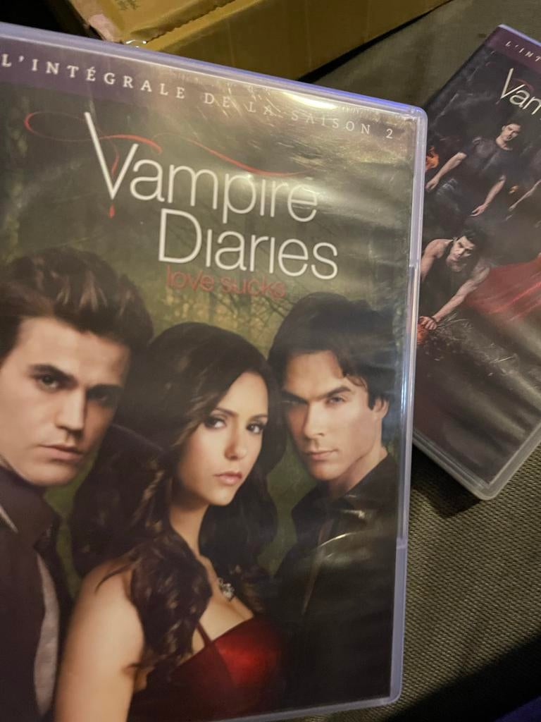 Vampire Diaries - L'intégrale de la saison 2 DVD, Vanaf 12 jaar, Ophalen of Verzenden, Gebruikt