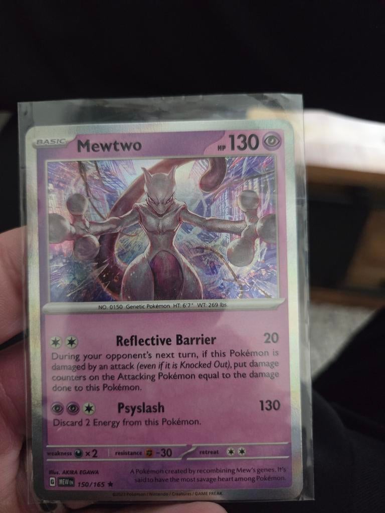 Mewtwo Pokémon Kaart 150/165 - Mewtwo V, Ophalen of Verzenden, Zo goed als nieuw, Losse kaart, Foil