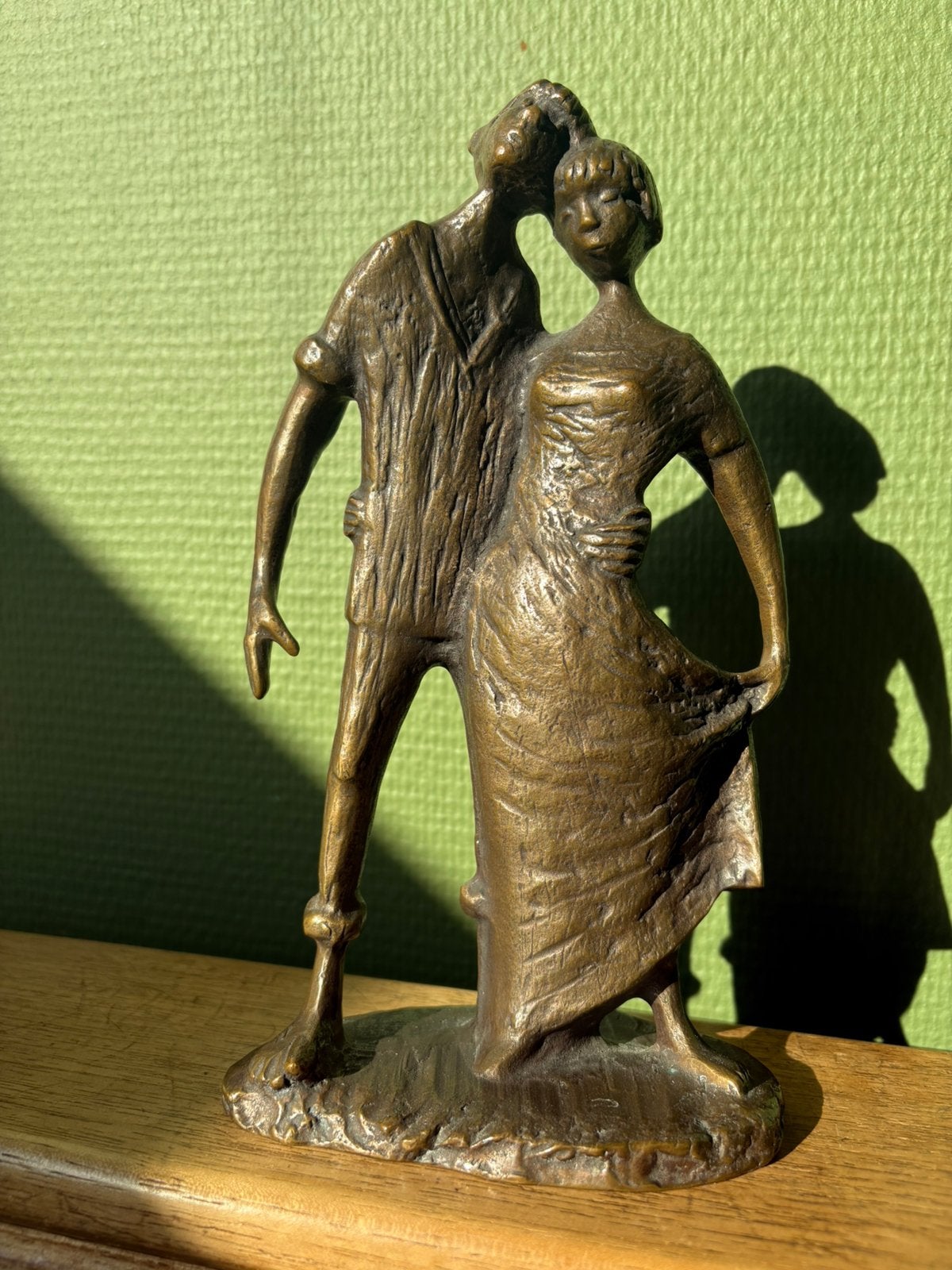 Bronzen beeldje, Gerard Kluckow, verliefd stel, Ophalen, Brons