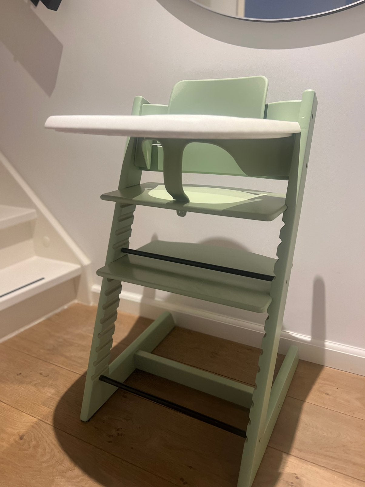 Tripp trapp kinderstoel van Stokke ZGAN, Ophalen of Verzenden, Zo goed als nieuw, Meegroeistoel