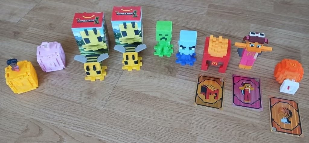Minecraft Happy Meal Speelgoed en Kaartjes, Ophalen of Verzenden, Zo goed als nieuw