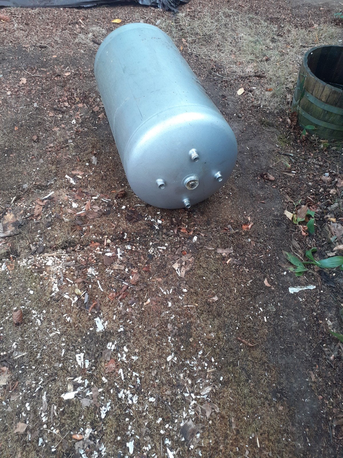 RVS Vat / Tank 500x1100mm met 3/4" Leidingen, Ophalen