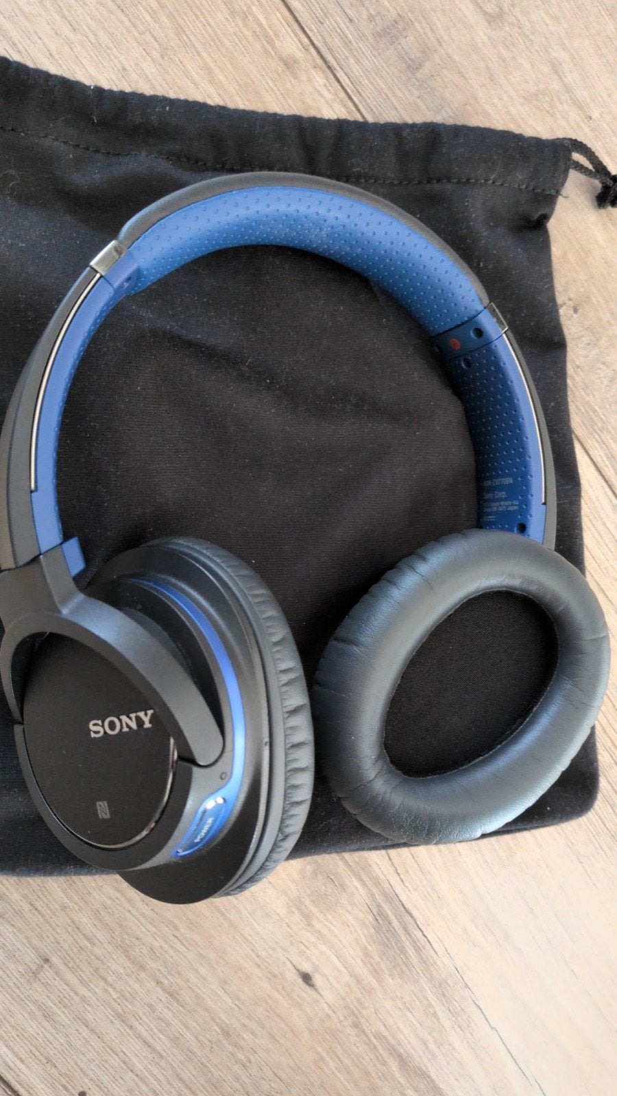Sony Over-ear MDR ZX770BN - Zwart/Blauw, Ophalen of Verzenden, Zo goed als nieuw, Zwart, Draagtas/etui