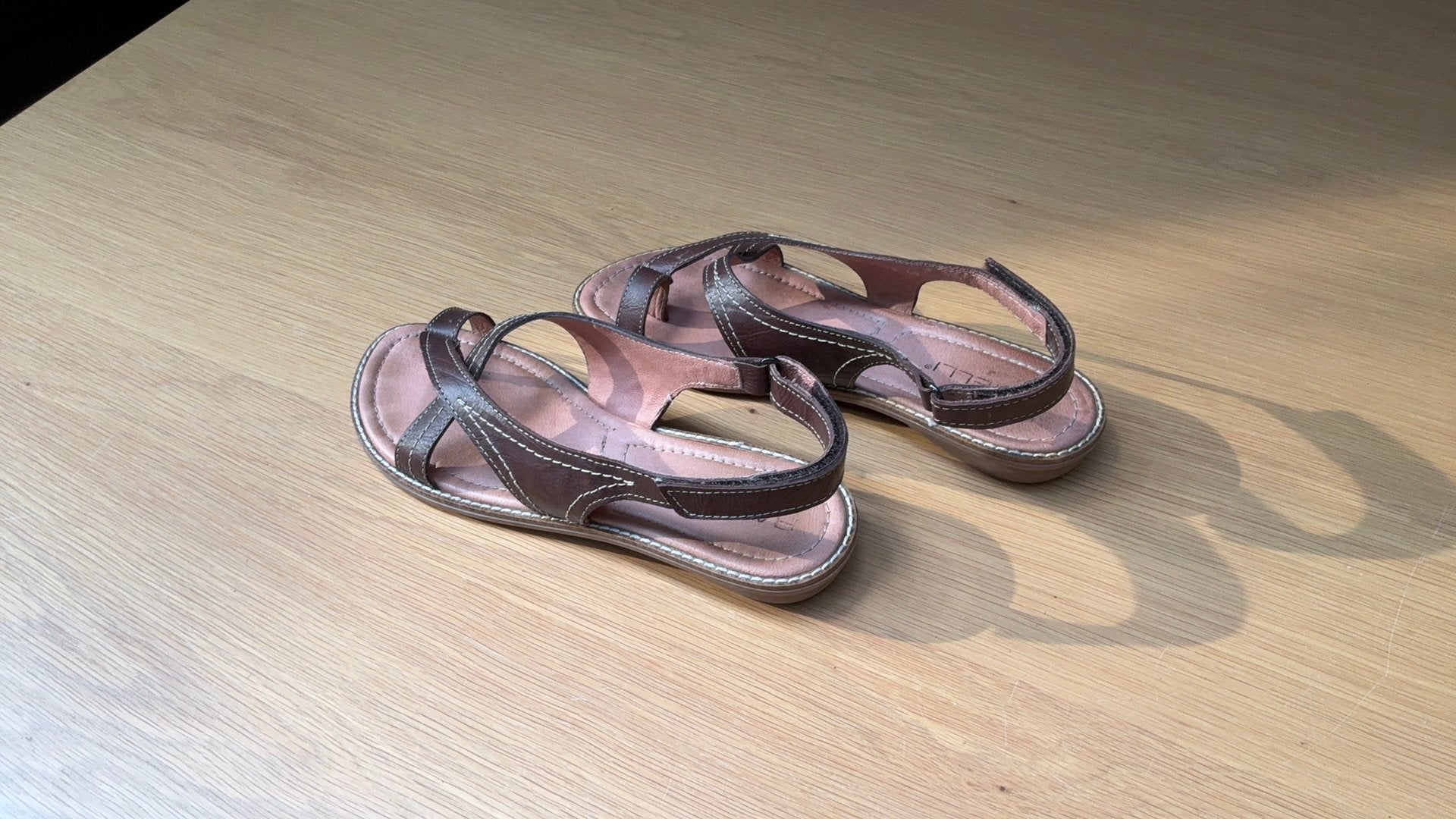 Sandalen., Ophalen of Verzenden, Zo goed als nieuw, Bruin, Sandalen of Muiltjes