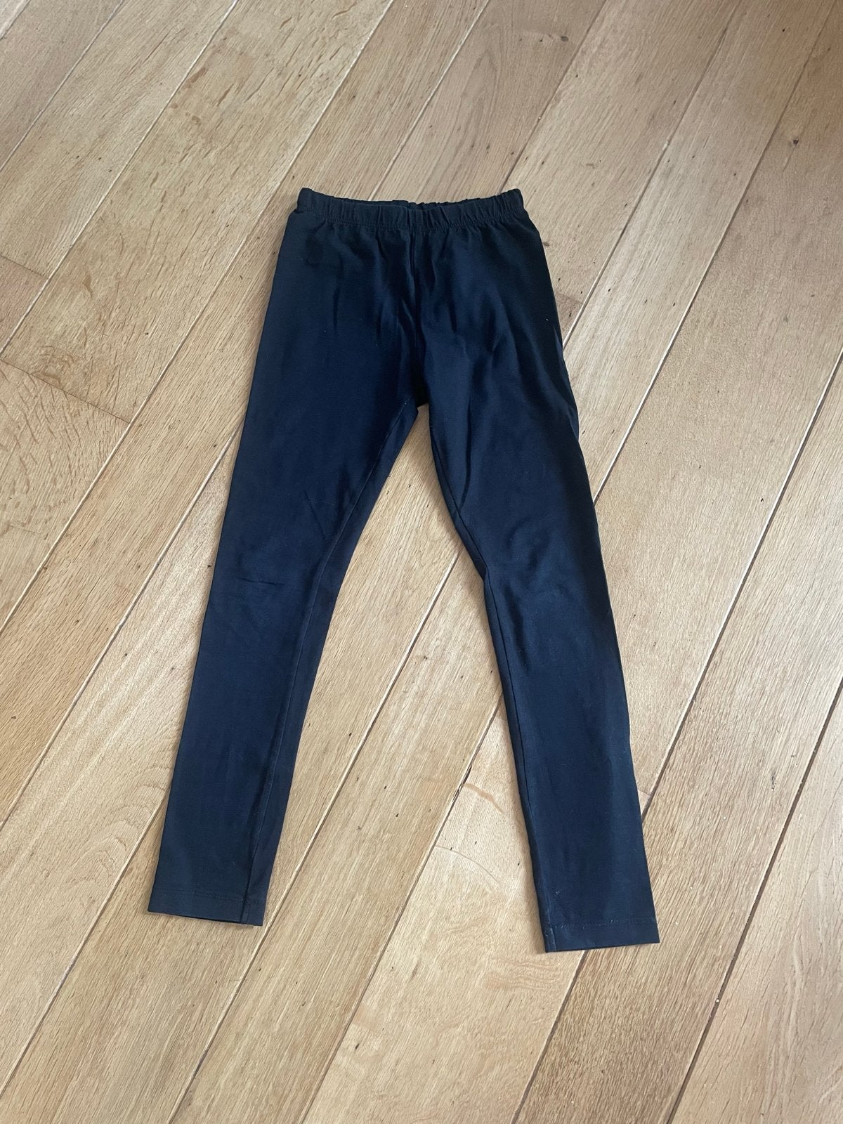Zwarte legging Kids maat 134 - met gratis legging erbij!!, Ophalen of Verzenden, Gebruikt, Meisje, Broek