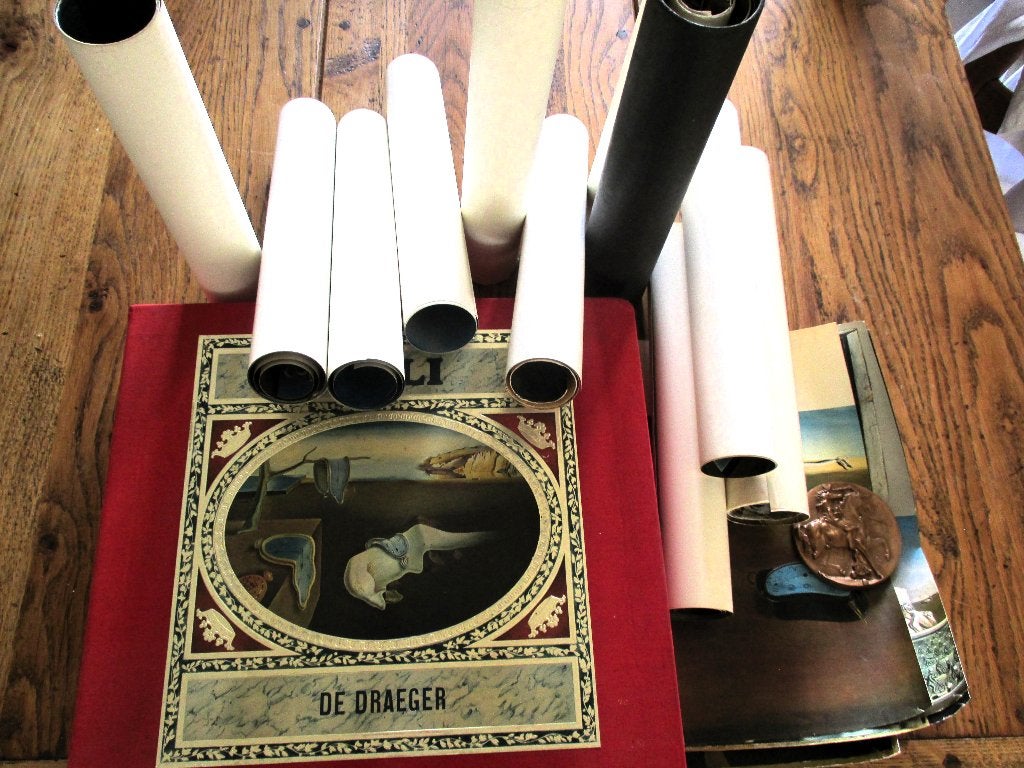 Zeldzame luxe editie van Dalí – de Draeger (1968) + medaille, De draeger, Ophalen of Verzenden, Zo goed als nieuw, Schilder- en Tekenkunst