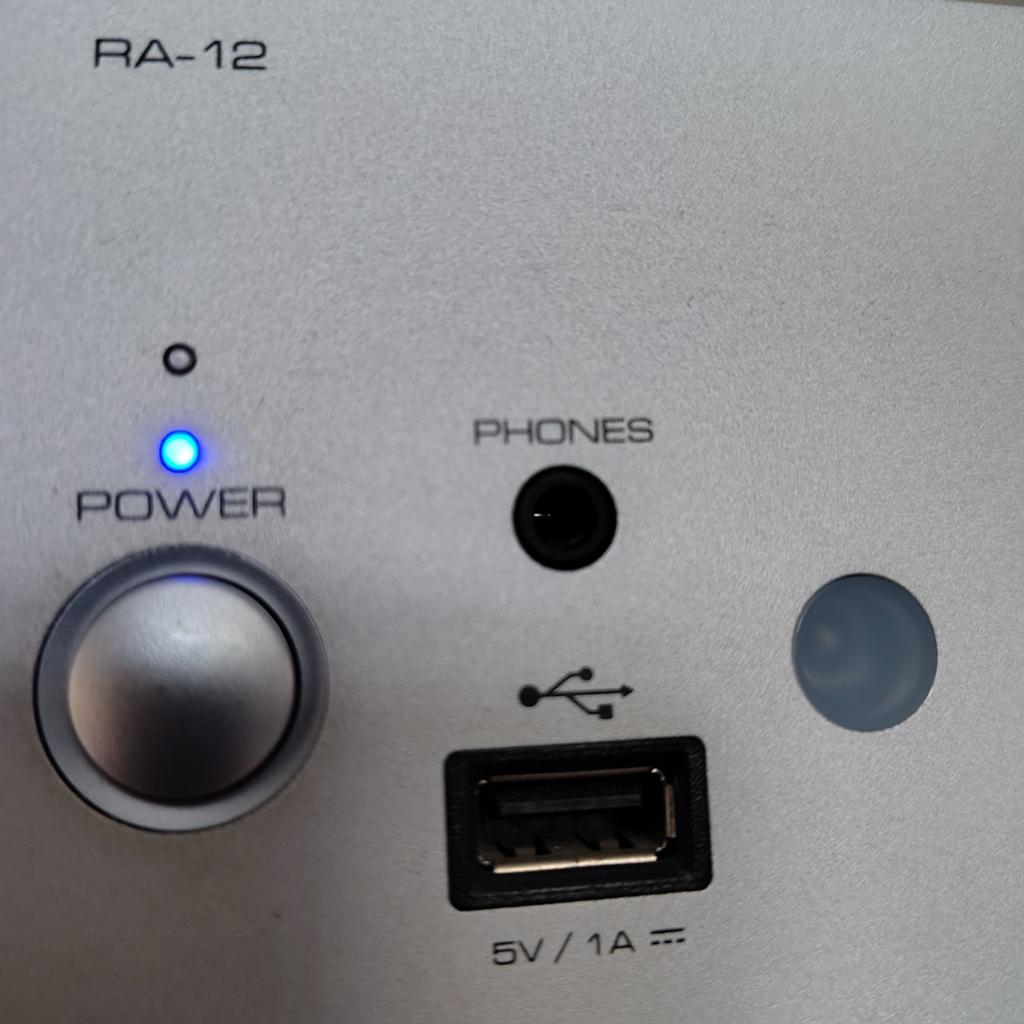 Mooi Rotel RA-12 versterker met ingebouwde dac, nieuwstaat!, Ophalen of Verzenden, Zo goed als nieuw, Overige merken