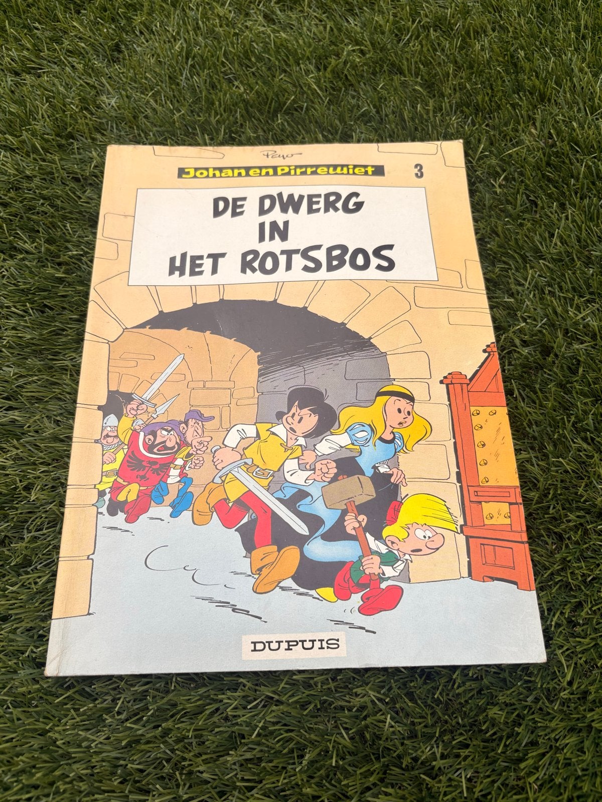 Johan en Pirrewiet - De Dwerg in het Rotsbos (nr. 3), Eén stripboek, Ophalen of Verzenden, Gelezen