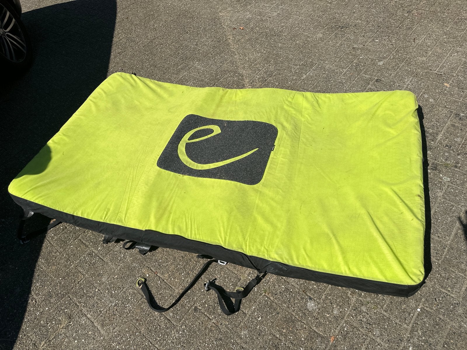 Crashpad 2.05m x 1.15m - Ideaal voor boulderen, Ophalen, Gebruikt, Klimsport-accessoire