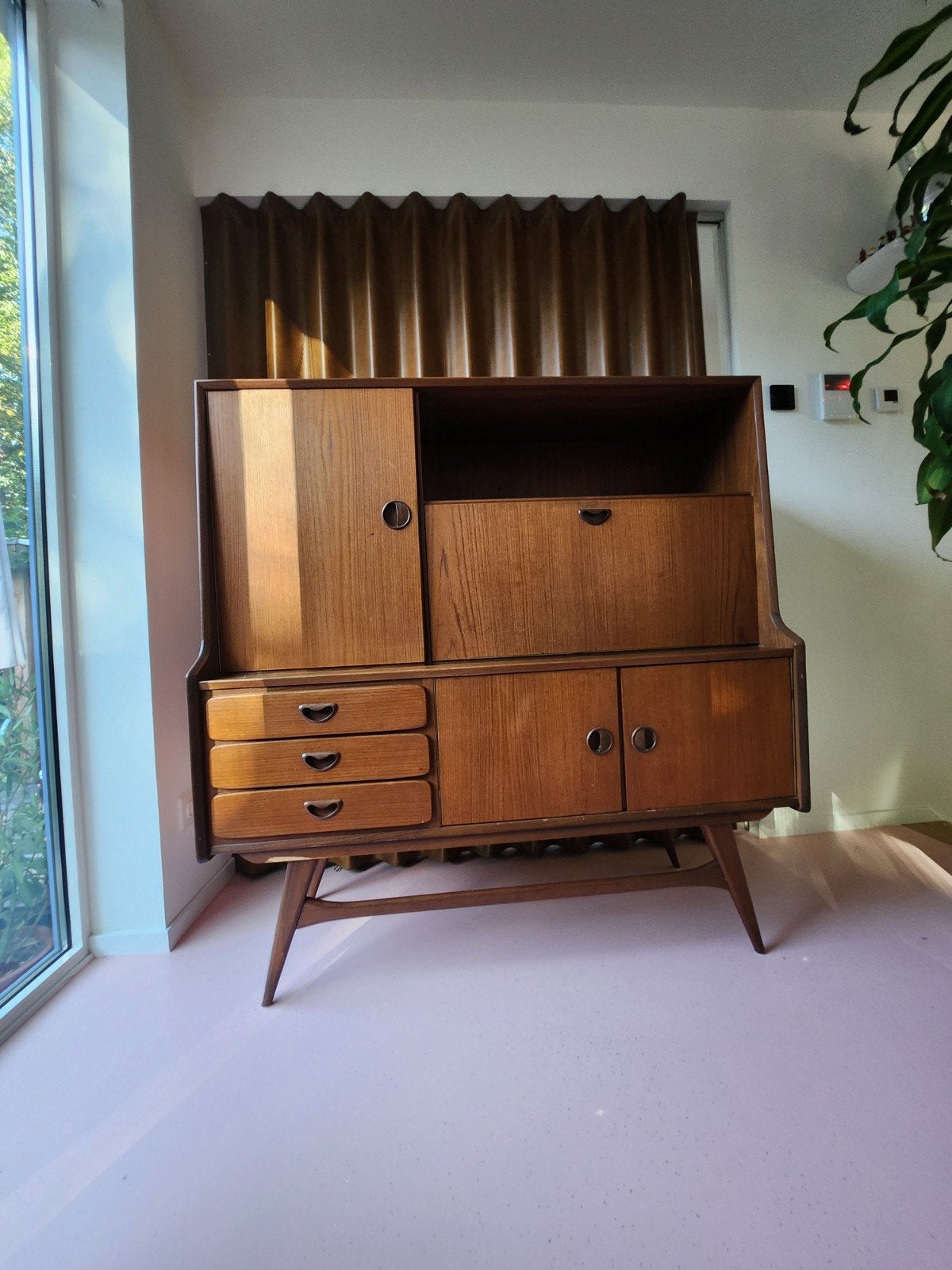 Vintage louis teefelen kast, Huis en Inrichting, Ophalen, Gebruikt