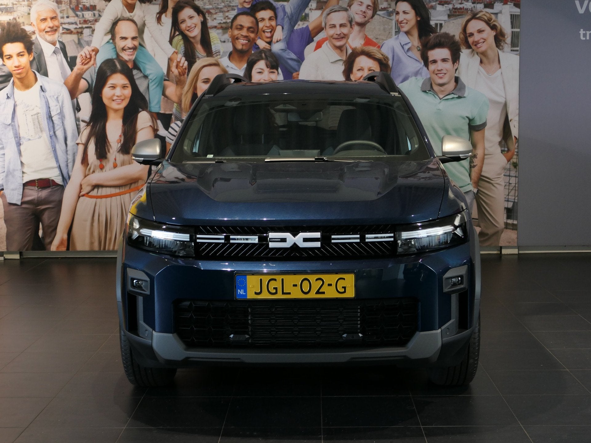 Dacia Bigster 1.8 Hybrid 155 Journey *NIEUW* - Occasion Leas, Auto's, Dacia, Stof, Gebruikt, Blauw, Origineel Nederlands