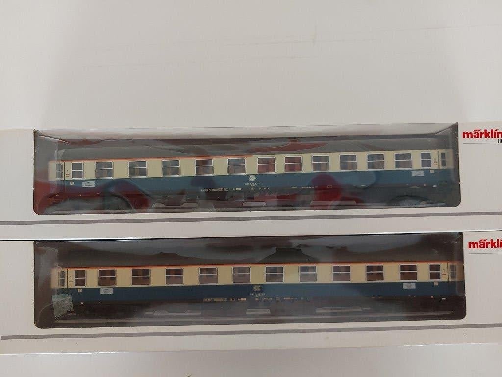 2 Marklin Personenwagons van de DB, Hobby en Vrije tijd, Wisselstroom, Ophalen of Verzenden, Märklin, Nieuw