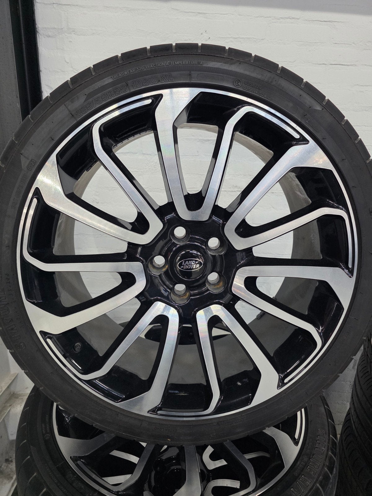 22" Land Rover velgen incl 6,5 mm zomerbanden, Ophalen, Gebruikt, 285 mm, Banden en Velgen