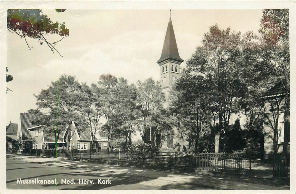 378-390-037 Musselkanaal Ned Herv Kerk, Verzamelen, Ansichtkaarten | Nederland, Verzenden, Voor 1920, Groningen