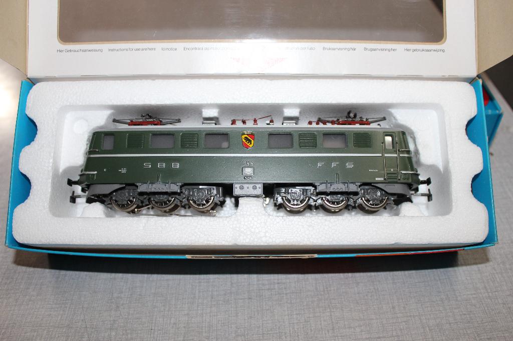 Marklin Zwitserse lok 3050, Hobby en Vrije tijd, Modeltreinen | H0, Wisselstroom, Locomotief, Ophalen of Verzenden, Zo goed als nieuw