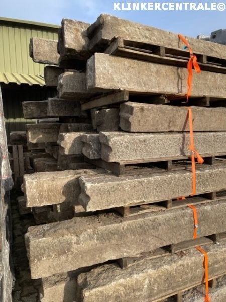 180m1 grijs met spikkel granietbanden natuursteen, borders, Bij dit gebruikte product niet meer te achterhalen., Gebruikt, Verzenden