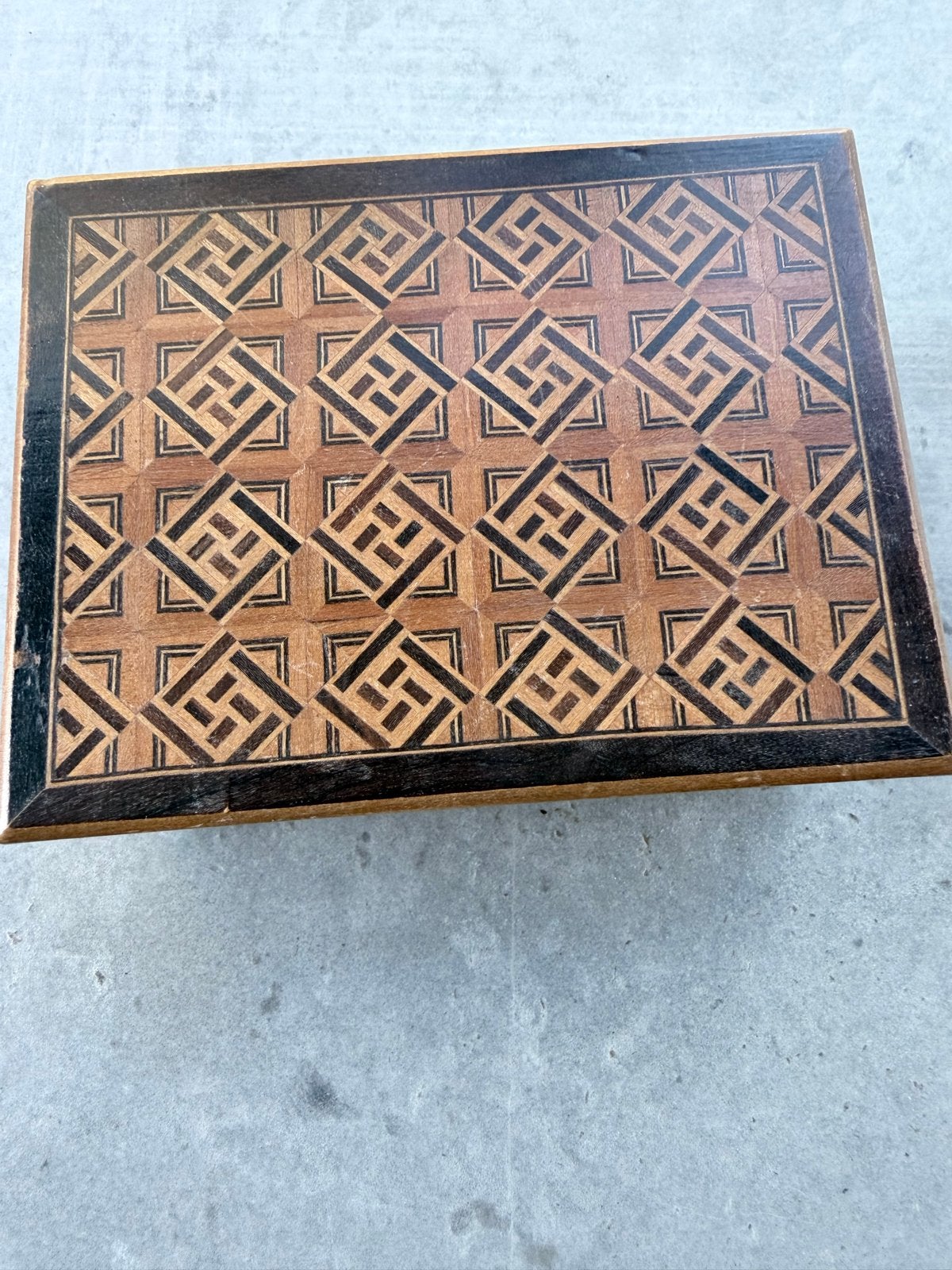 Houten kistje met ingelegd hout, Ophalen of Verzenden