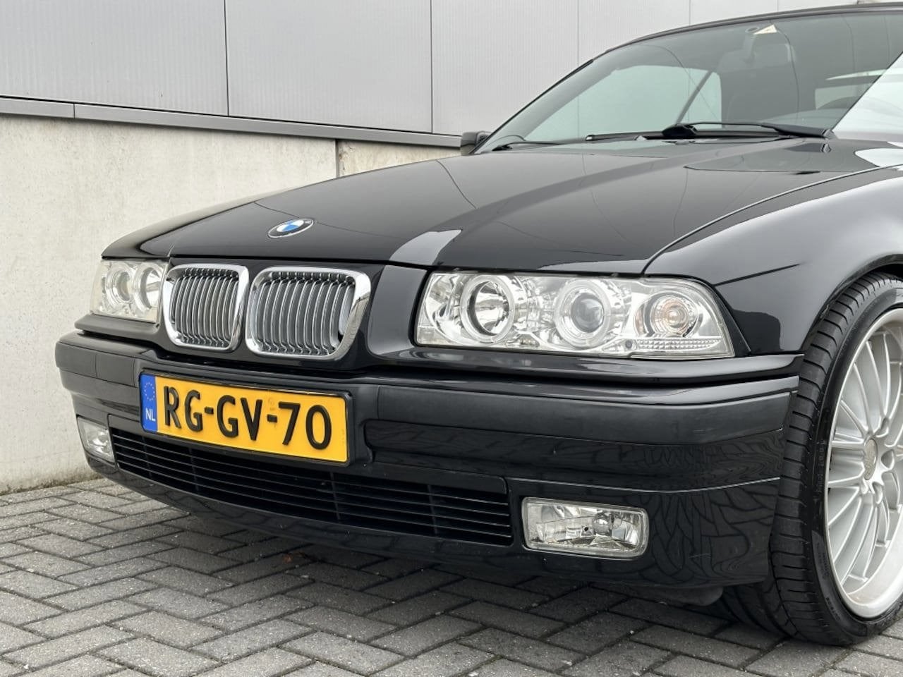 BMW 3-serie Cabrio 318i Executive | Origineel NL | 2de Eigen, foto 10