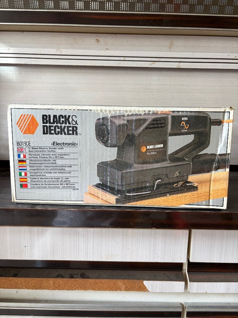 Schuurmachine van Black & Decker:, Ophalen, Gebruikt, Minder dan 600 watt, Vlakschuurmachine