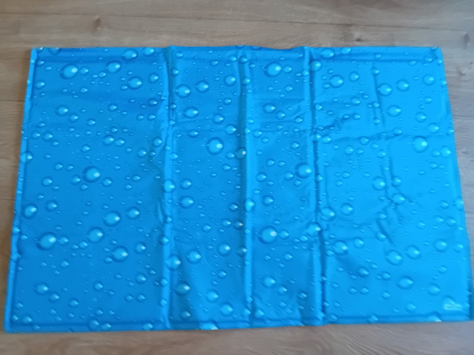 Koelmat met stevig hondenbed, nieuw., Ophalen, Nieuw