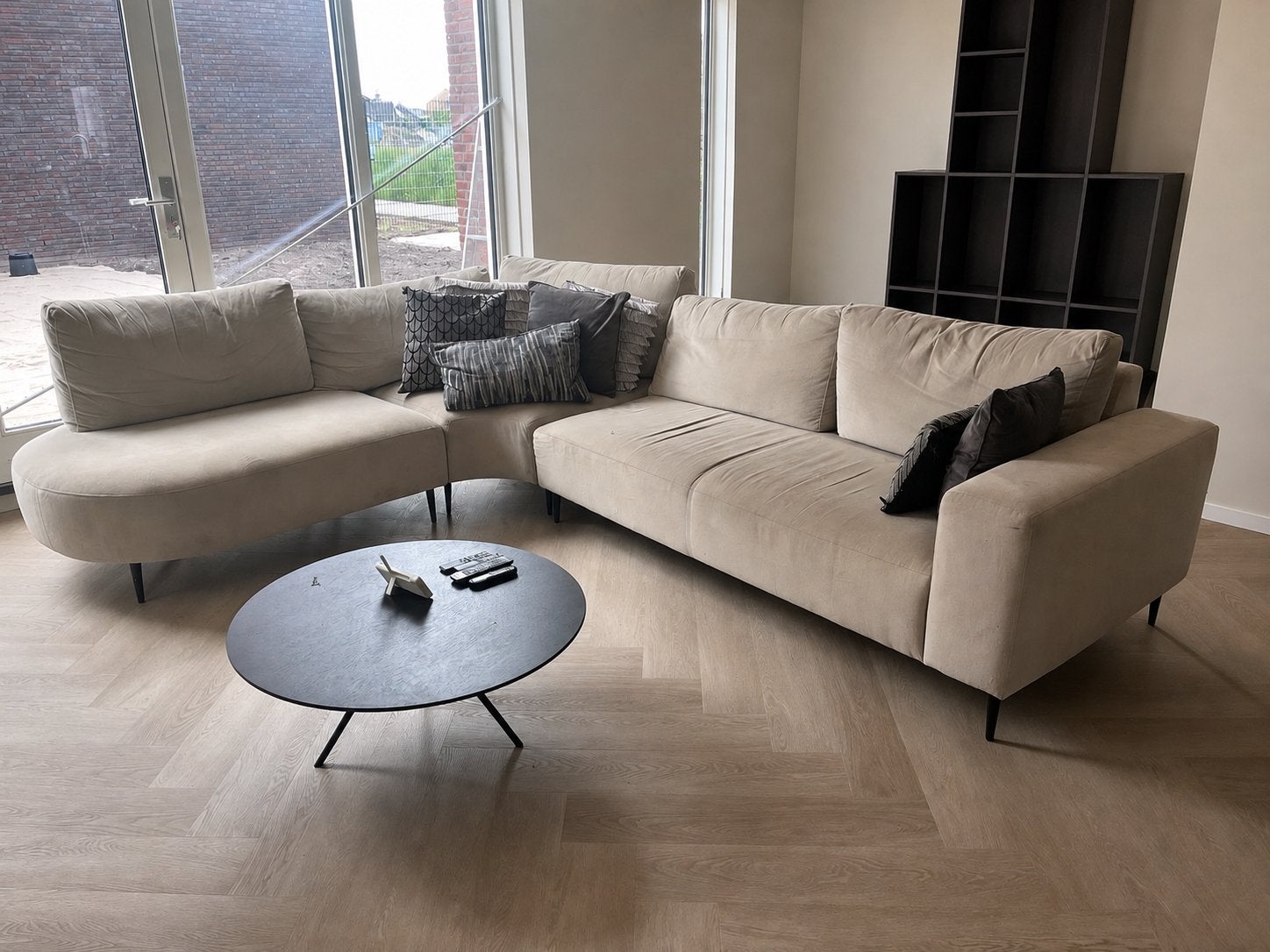 Hoekbank SEVN Danique - stof Juke (mat velvet) - kleur beige, Huis en Inrichting, Ophalen, Zo goed als nieuw, Stof
