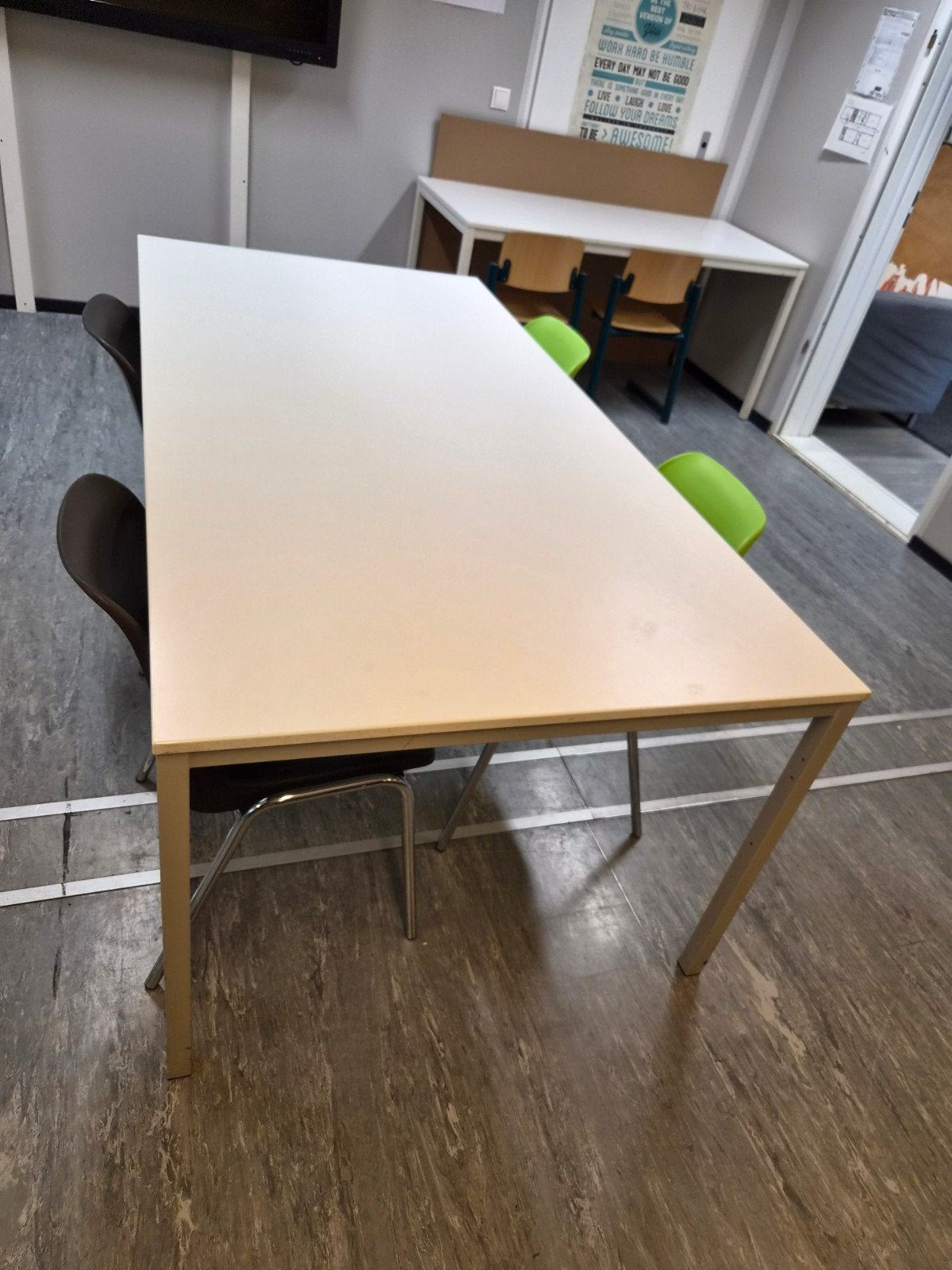 Gratis 3x Tafels (ook per stuk), Huis en Inrichting, Tafels | Eettafels, Ophalen, Gebruikt, 200 cm of meer, 50 tot 100 cm