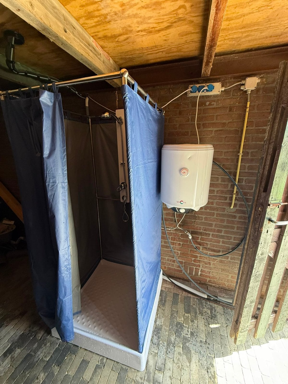 Blue move douche cabine compleet !!met boiler!!, Doe-het-zelf en Verbouw, Ophalen, Gebruikt, Rvs, Douche