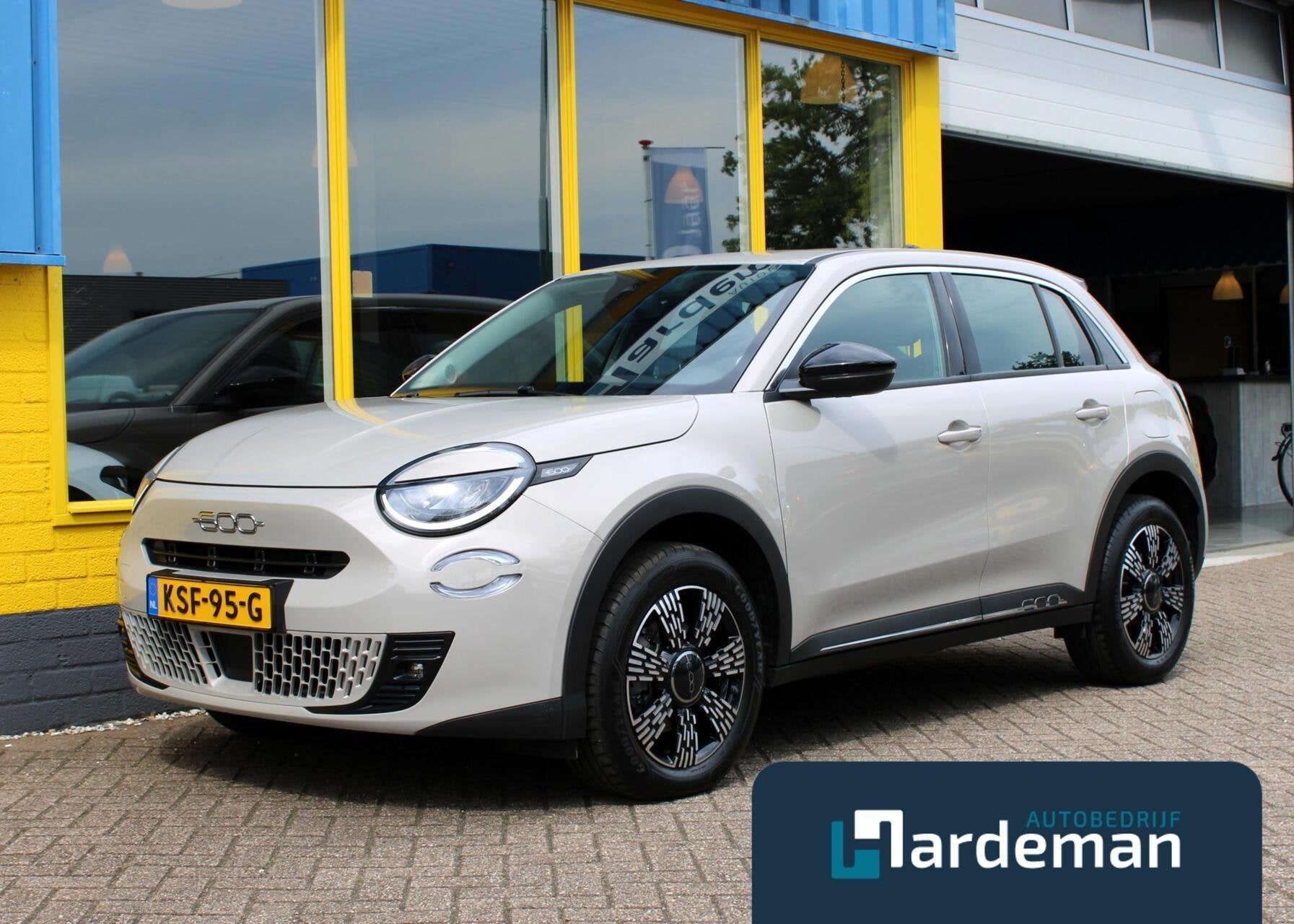 Fiat 600 1.2 Hybrid Urban, Gebruikt, Euro 6, 1199 cc, Met garantie (alle)