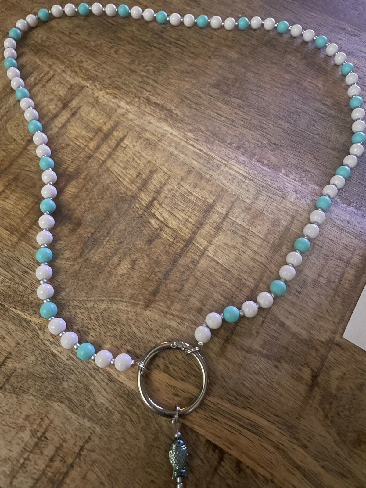 Stijlvolle Ketting Brilhouder met Kralen en Hanger, Sieraden, Tassen en Uiterlijk, Kettingen, Wit, Nieuw, Ophalen of Verzenden