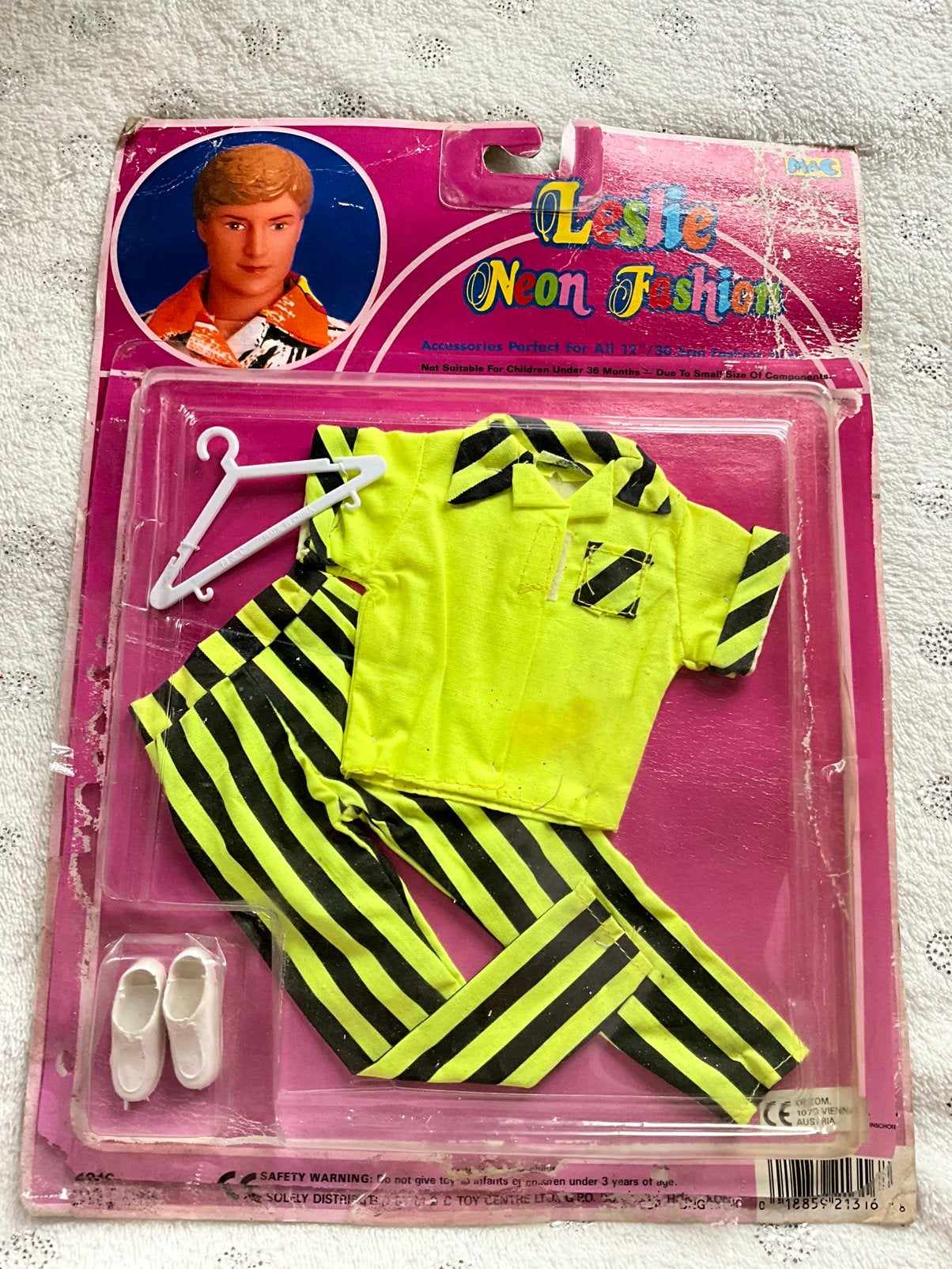 Vintage Leslie neon outfit. Hong Kong. Geseald., Ophalen of Verzenden, Nieuw