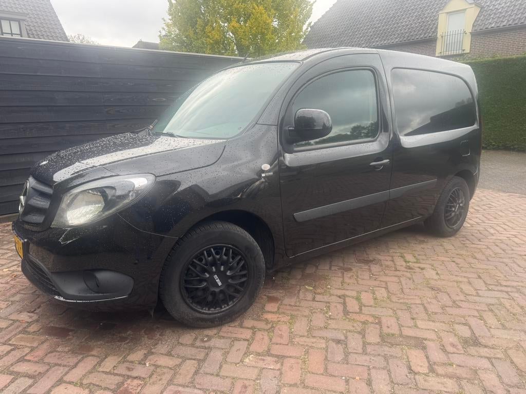 Mercedes-Benz Citan 1.5 CDI 66KW 2019, 4 cilinders, 23 km/l, Diesel, Particulier