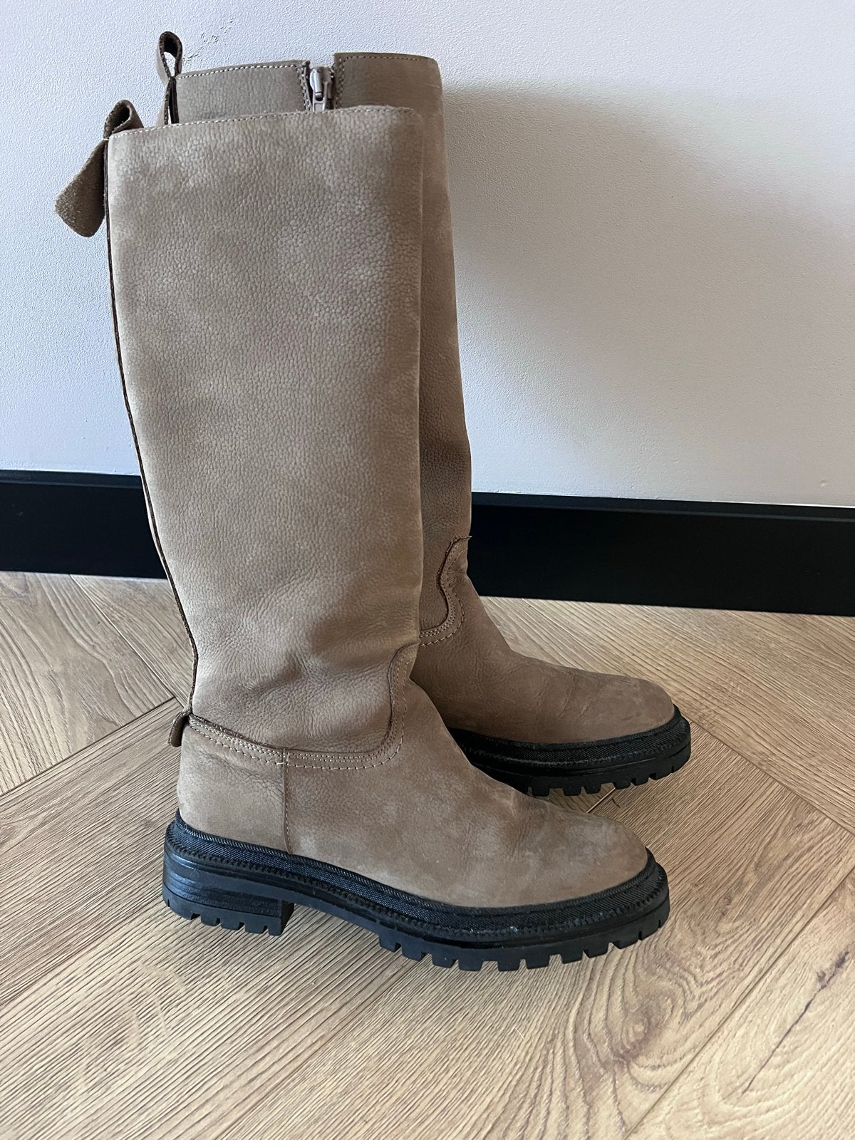 Taupe leren laarzen maat 37, Ophalen of Verzenden, Gedragen, Bruin, Hoge laarzen