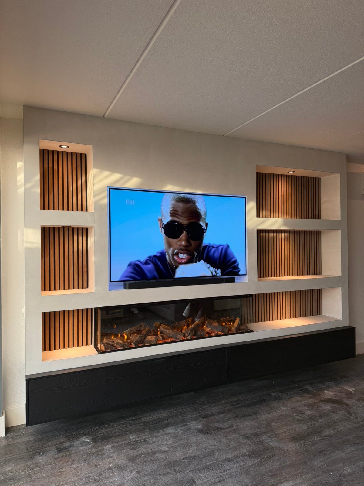 Foto 13 van Cinewall op Maat | Compleet & Zorgeloos Geplaatst