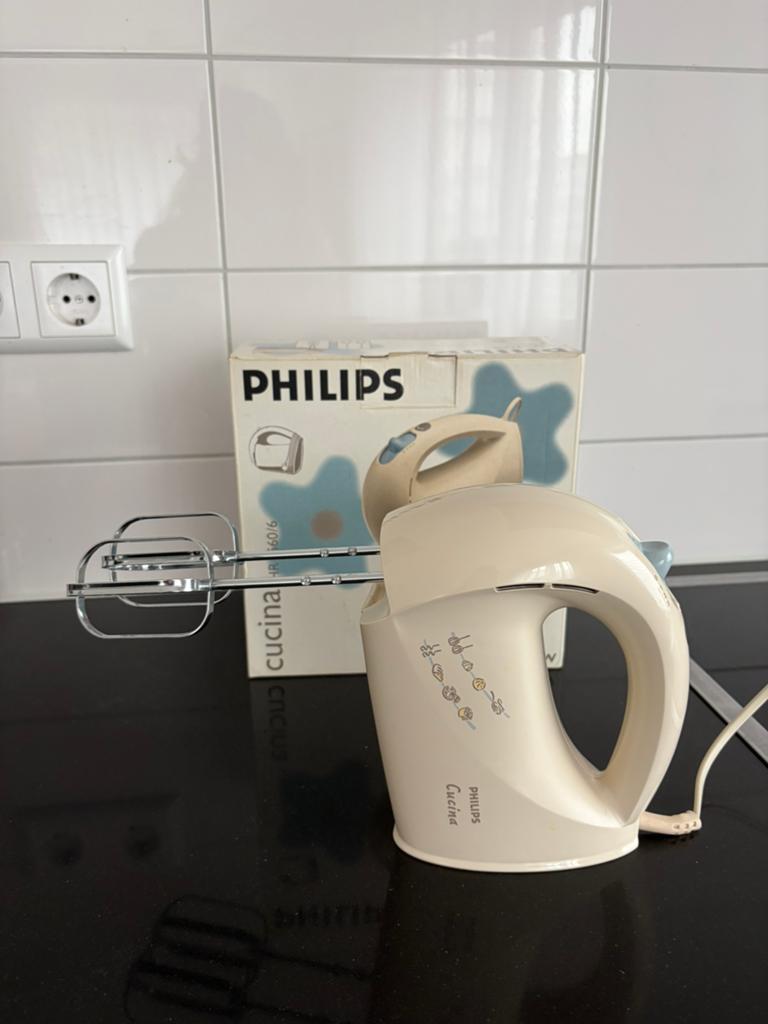 Philips Cucina Handmixer HR1516/A met Gardes en Deeghaken, Witgoed en Apparatuur, Keukenmixers, Ophalen of Verzenden, Zo goed als nieuw