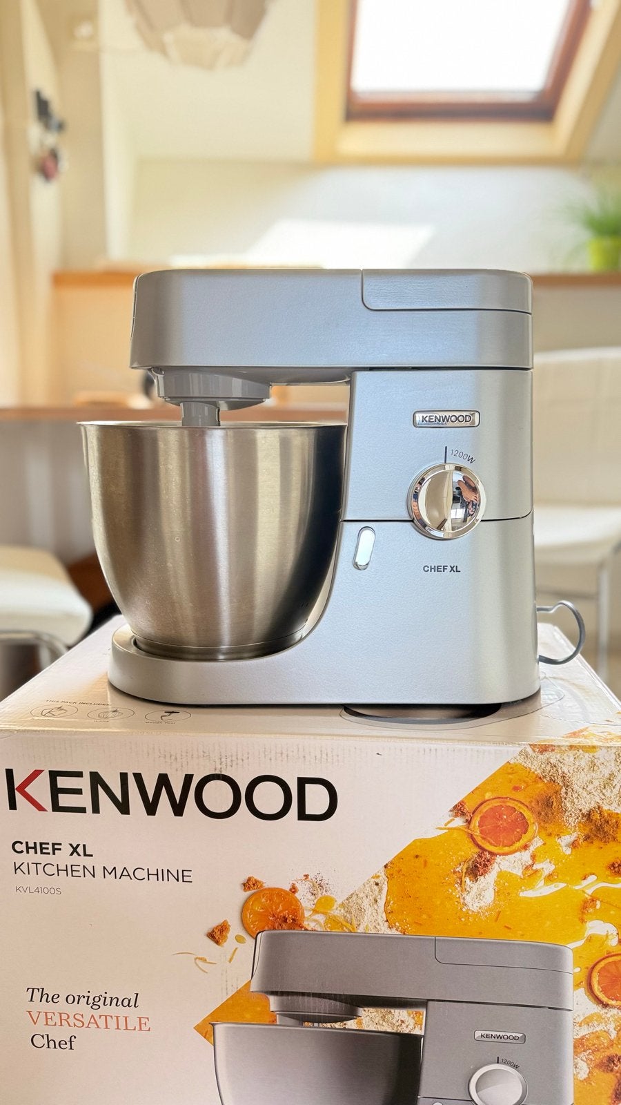 Kenwood Chef XL KVL4100S Keukenmachine, 4 liter of meer, Ophalen of Verzenden, Zo goed als nieuw, 3 snelheden of meer