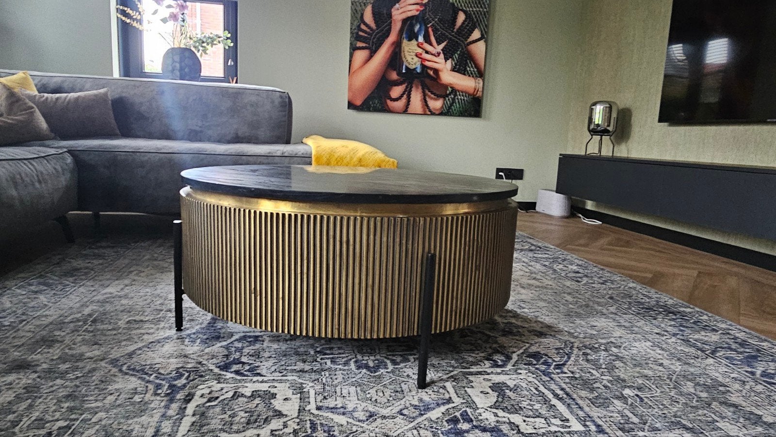 Richmond Interiors Salontafel Rond Zwart Marmer Goud, Ophalen, 50 tot 100 cm, Rond, 50 tot 100 cm