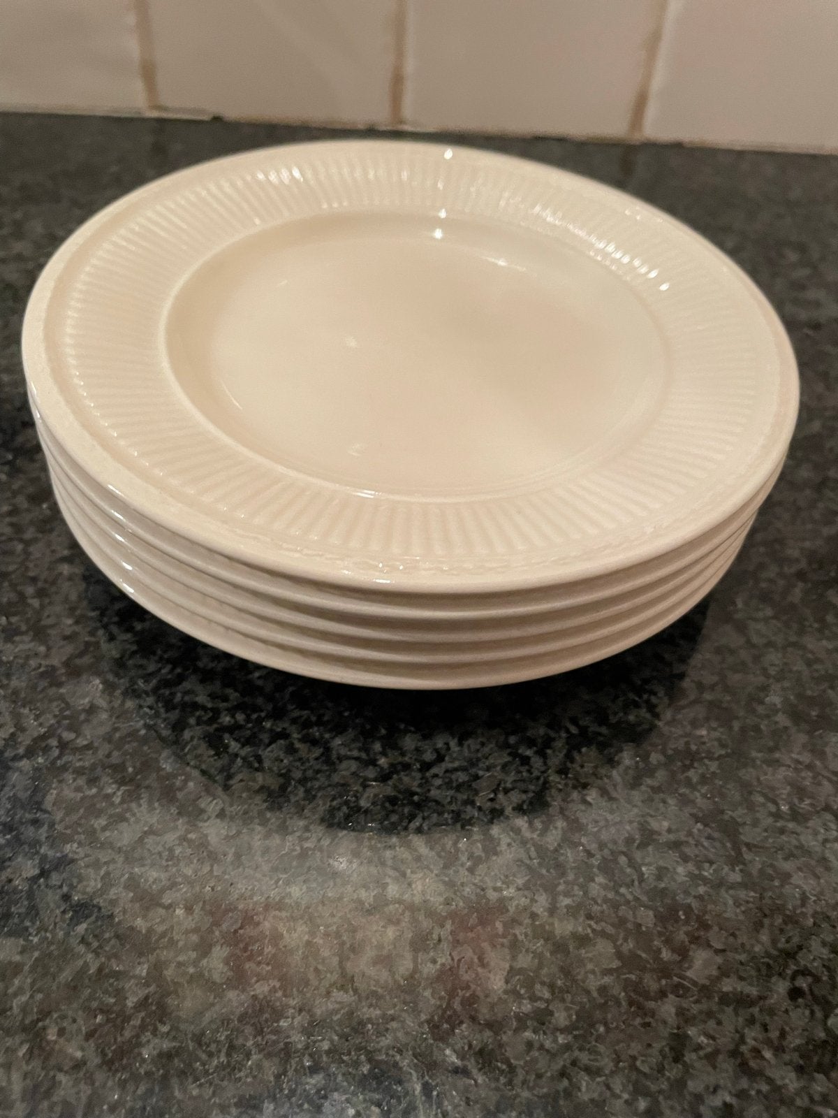 Wedgwood Edme gebaksbordjes - 1 groot, 5 klein, Gebruikt, Klassiek, Ophalen of Verzenden, Bord(en)
