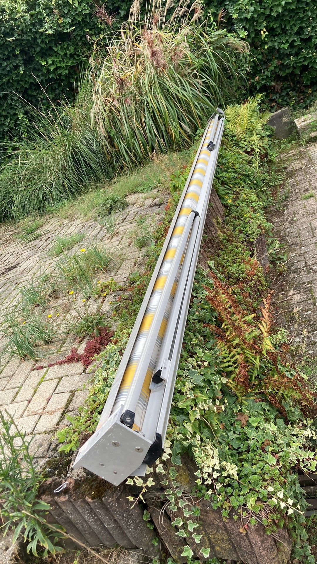 Elektrische zonnescherm, Tuin en Terras, Ophalen, 450 cm of meer, Elektrisch, Zo goed als nieuw