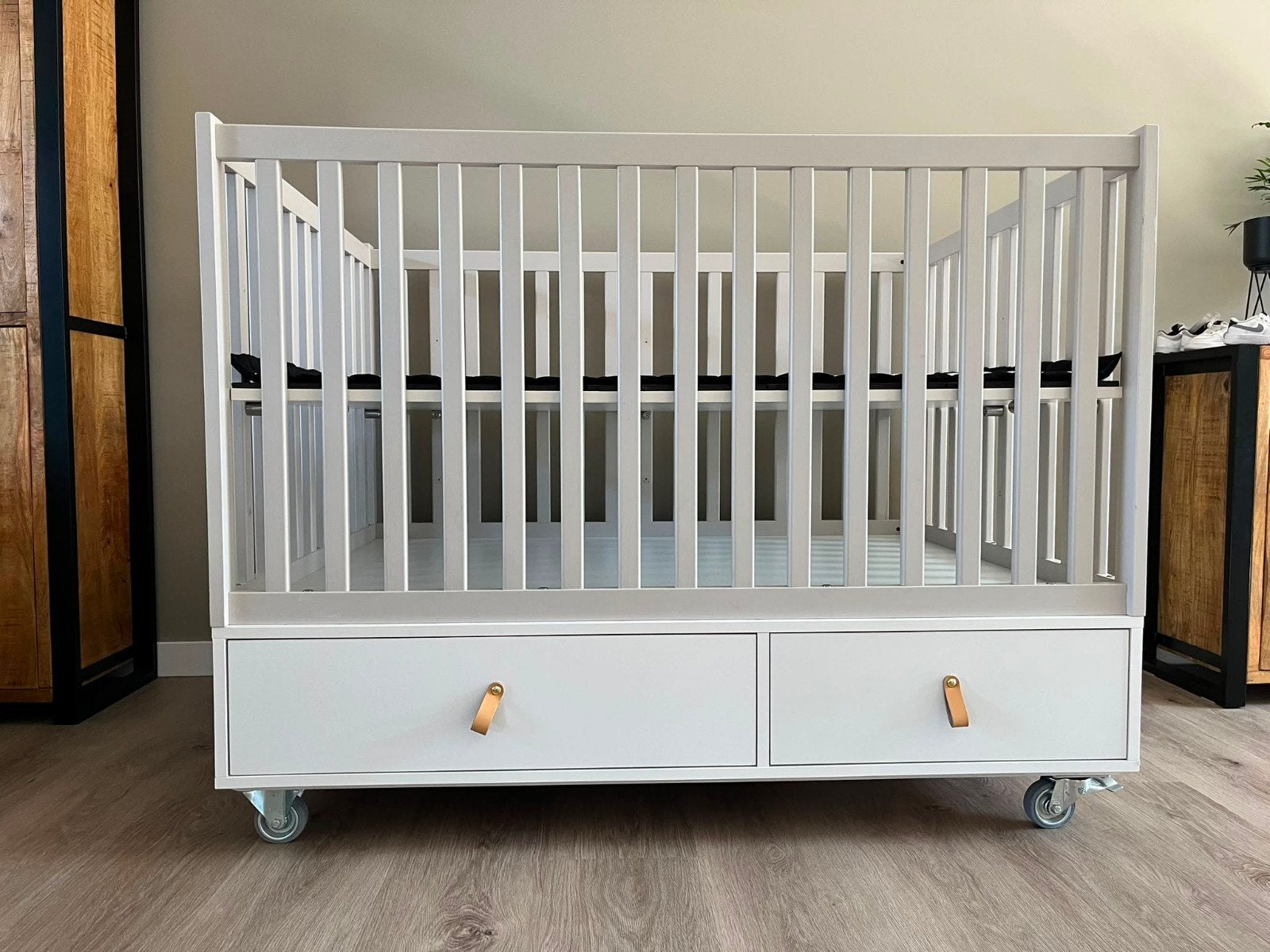 Degelijke tweelingbox!, Kinderen en Baby's, Ophalen, Gebruikt, Rechthoekig, In hoogte verstelbaar