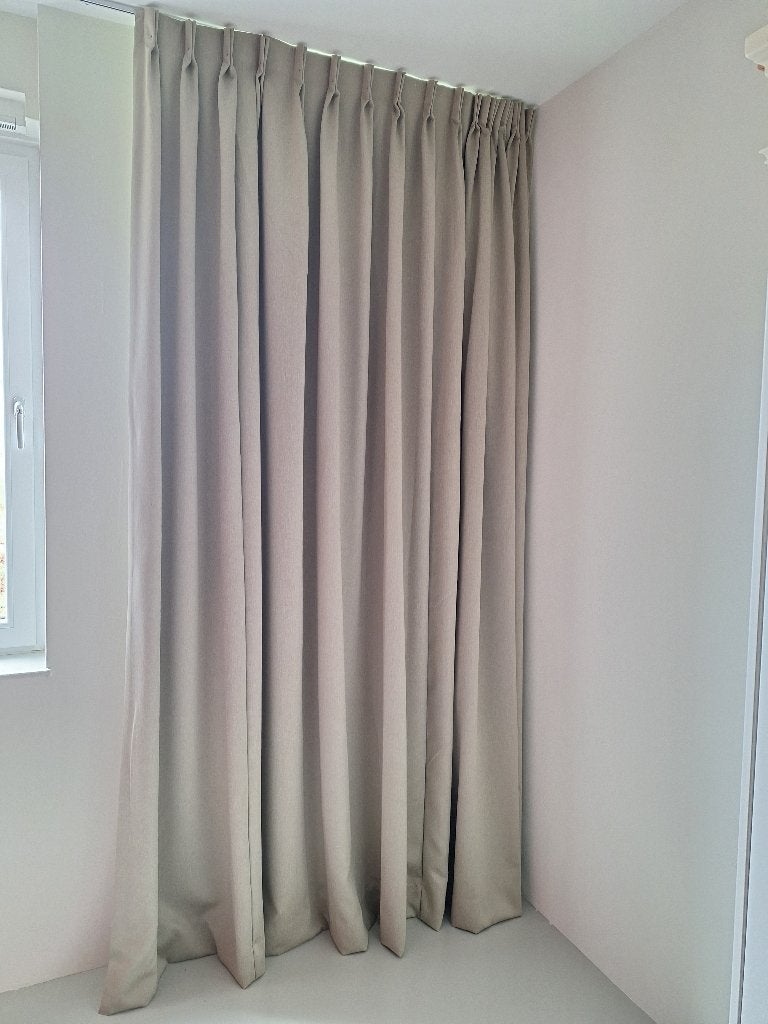 Zandkleurige gordijnen, Ophalen, Gebruikt, Overige merken, 170 cm
