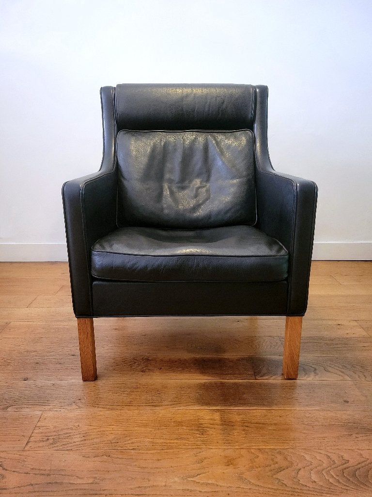 Vintage wingback chair 2431 met ottoman van Børge Mogensen, Huis en Inrichting, Ophalen, Vintage design, Mid Centruy Modern, Deens design