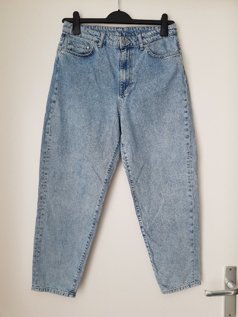 Spijkerbroek dames -- valt als maat 36 / 38 -- Clockhouse, Blauw, Ophalen of Verzenden, Gedragen, Clockhouse