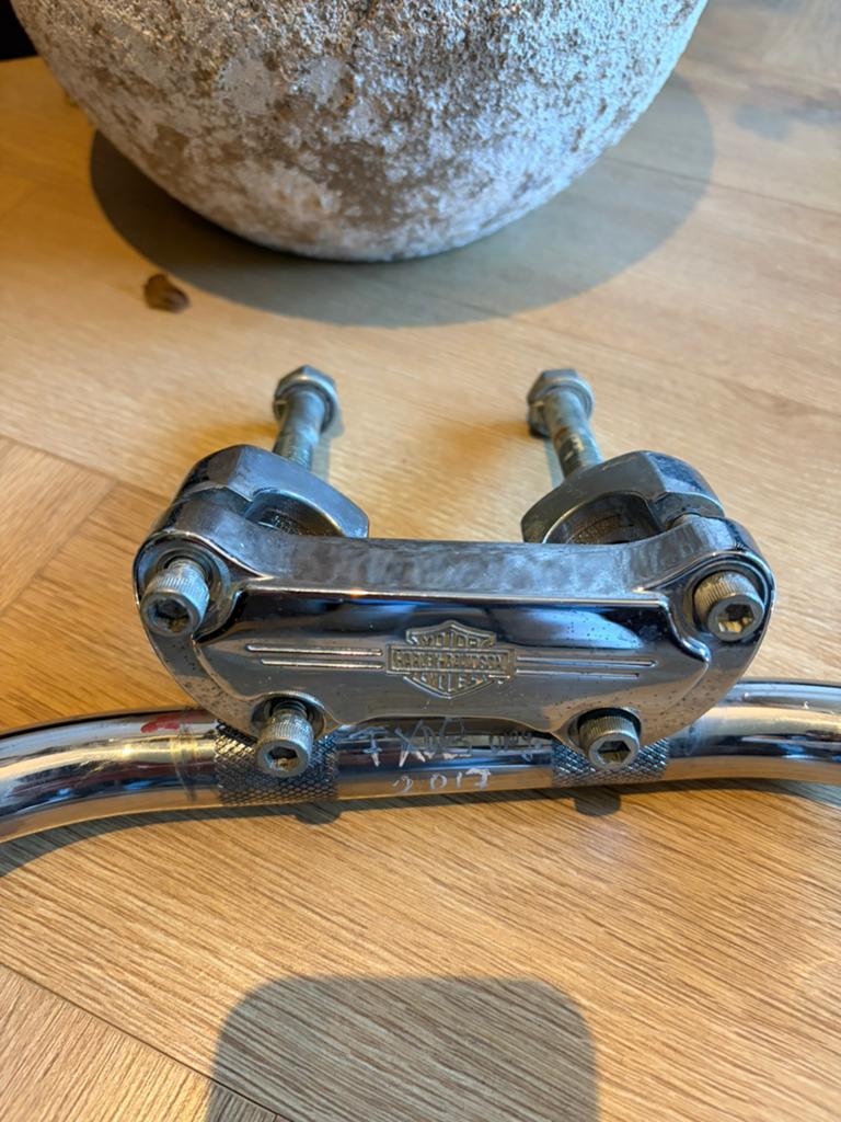 Harley Davidson origineel dyna stuur met risers, Ophalen of Verzenden